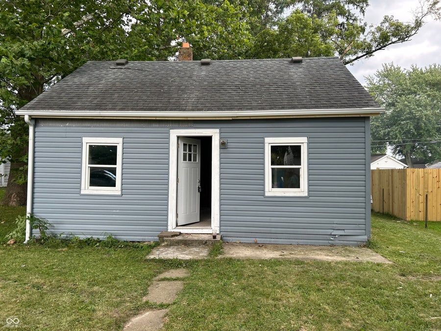 Property photo for 2208 S Waldemere Avenue, Muncie, IN