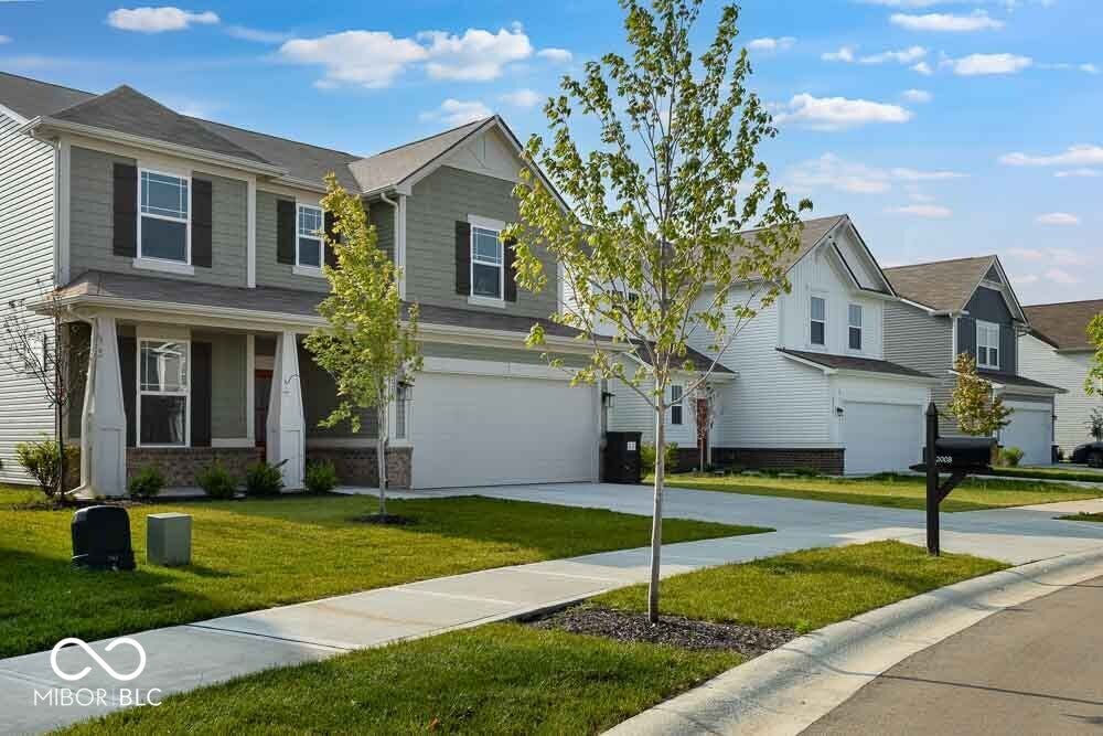 Twelve Oaks Community