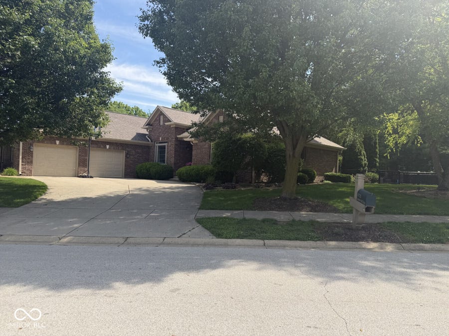 Property photo for 5735 Station Hill Drive, Avon, IN