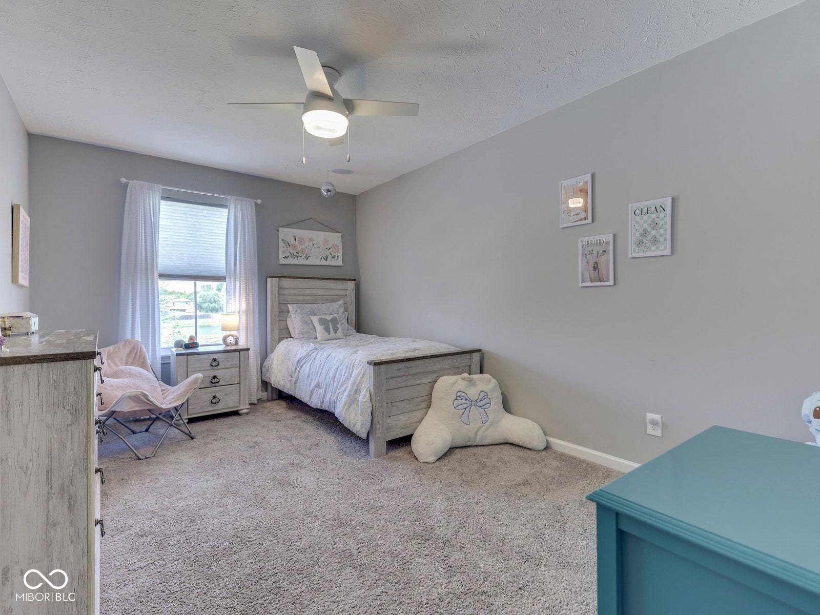 Bedroom 4 has walk-in closet too!