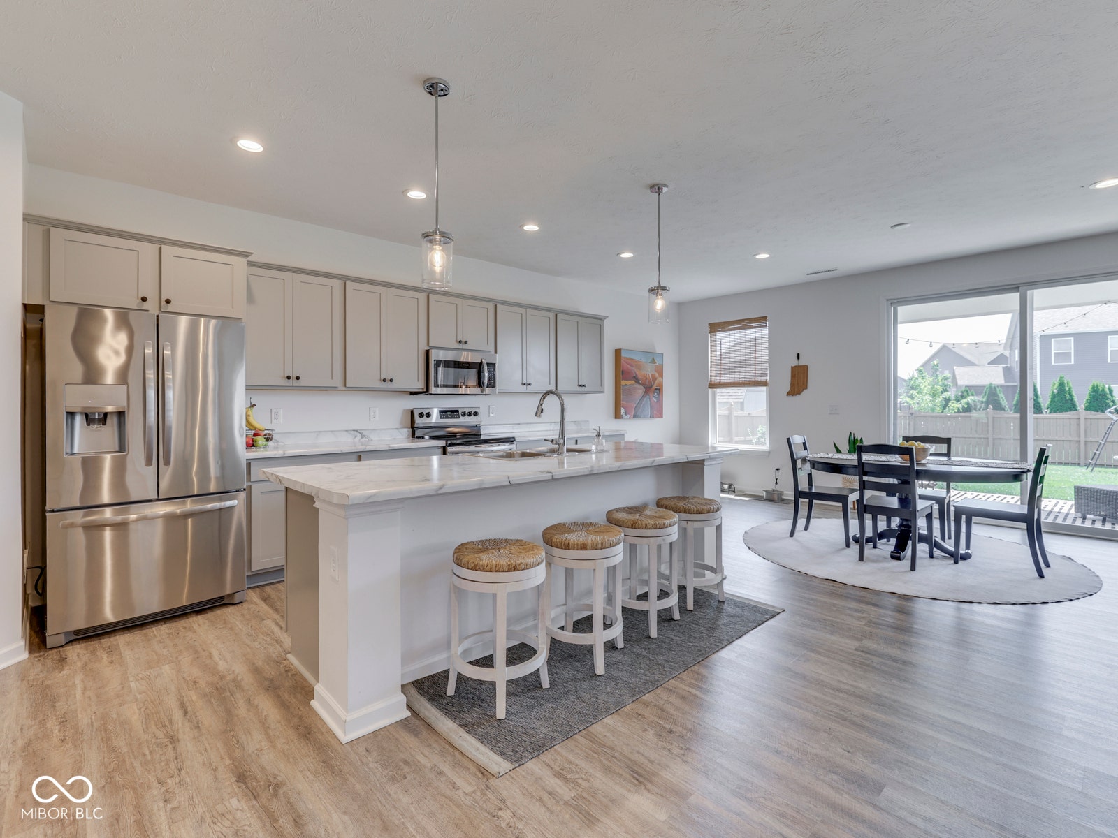 Quartz countertops, great lighting, walk-in pantry and so much room!