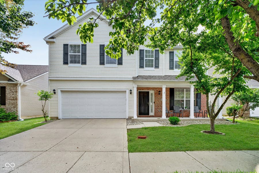 Property photo for 13024 W Elster Way, Fishers, IN