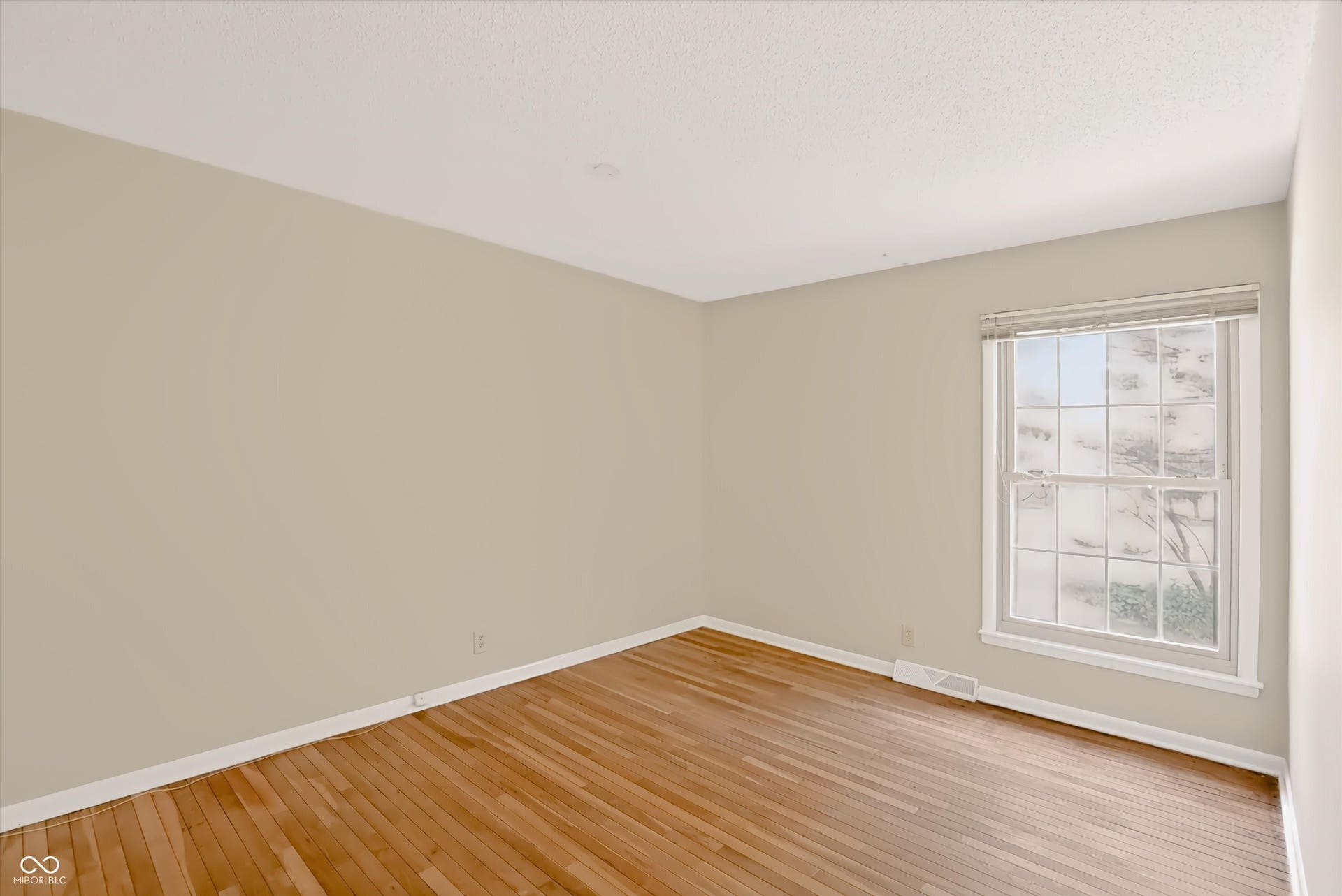 4th bedroom