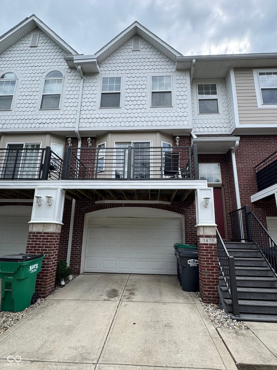 Property photo for 1475 Autumn Oak Street, Greenwood, IN