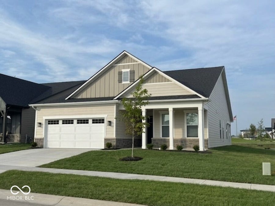 Property photo for 777 Daylily Drive, Greenwood, IN