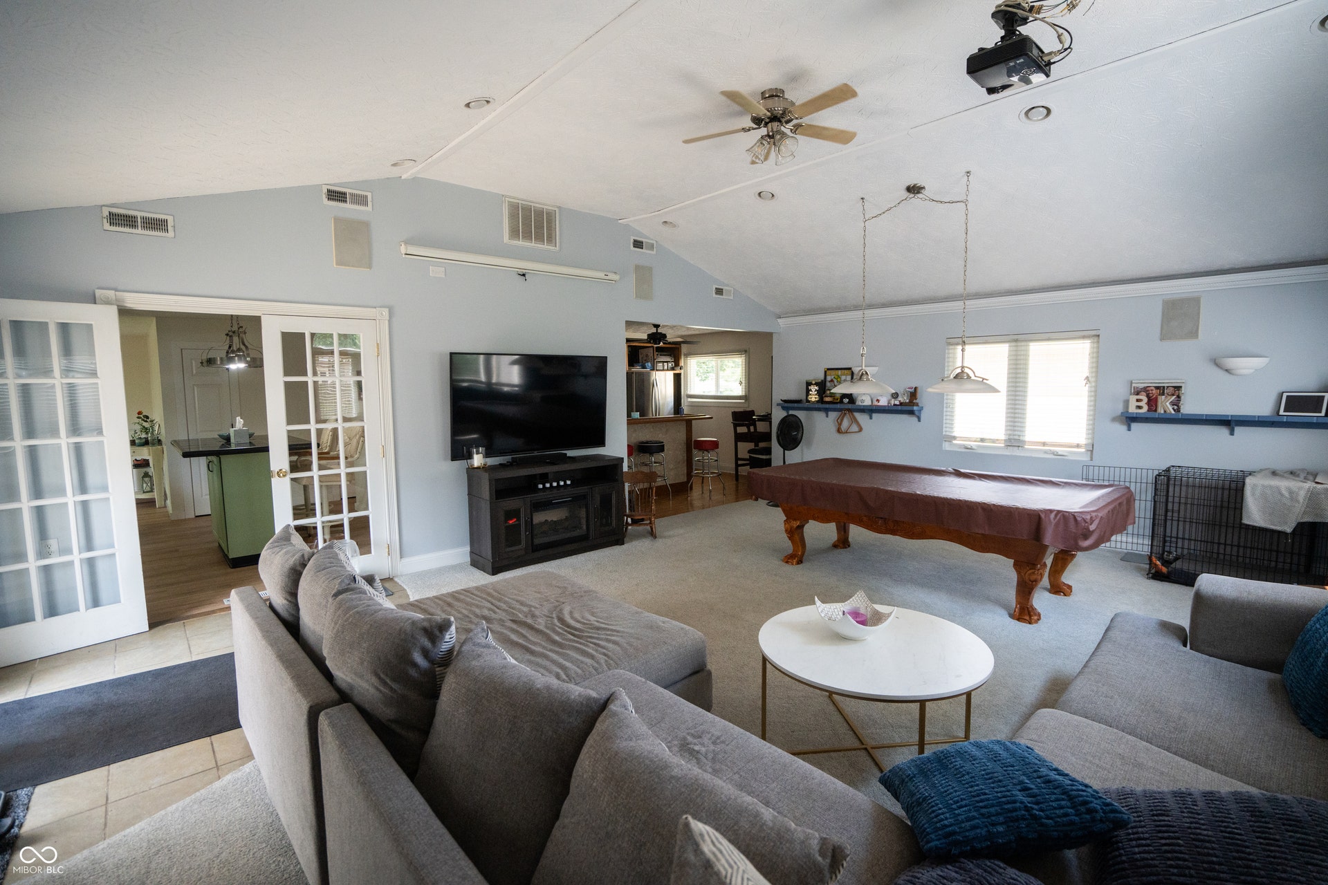 431 N 14th Avenue N, Beech Grove, IN 46107