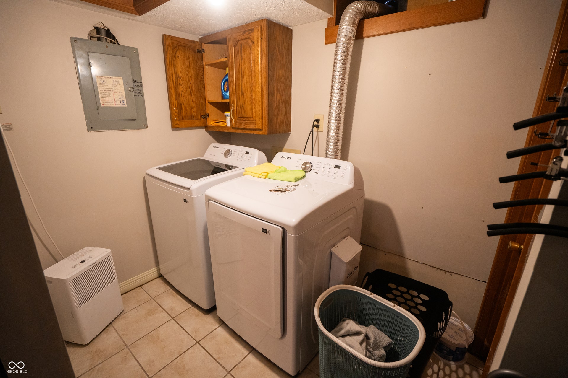 431 N 14th Avenue N, Beech Grove, IN 46107