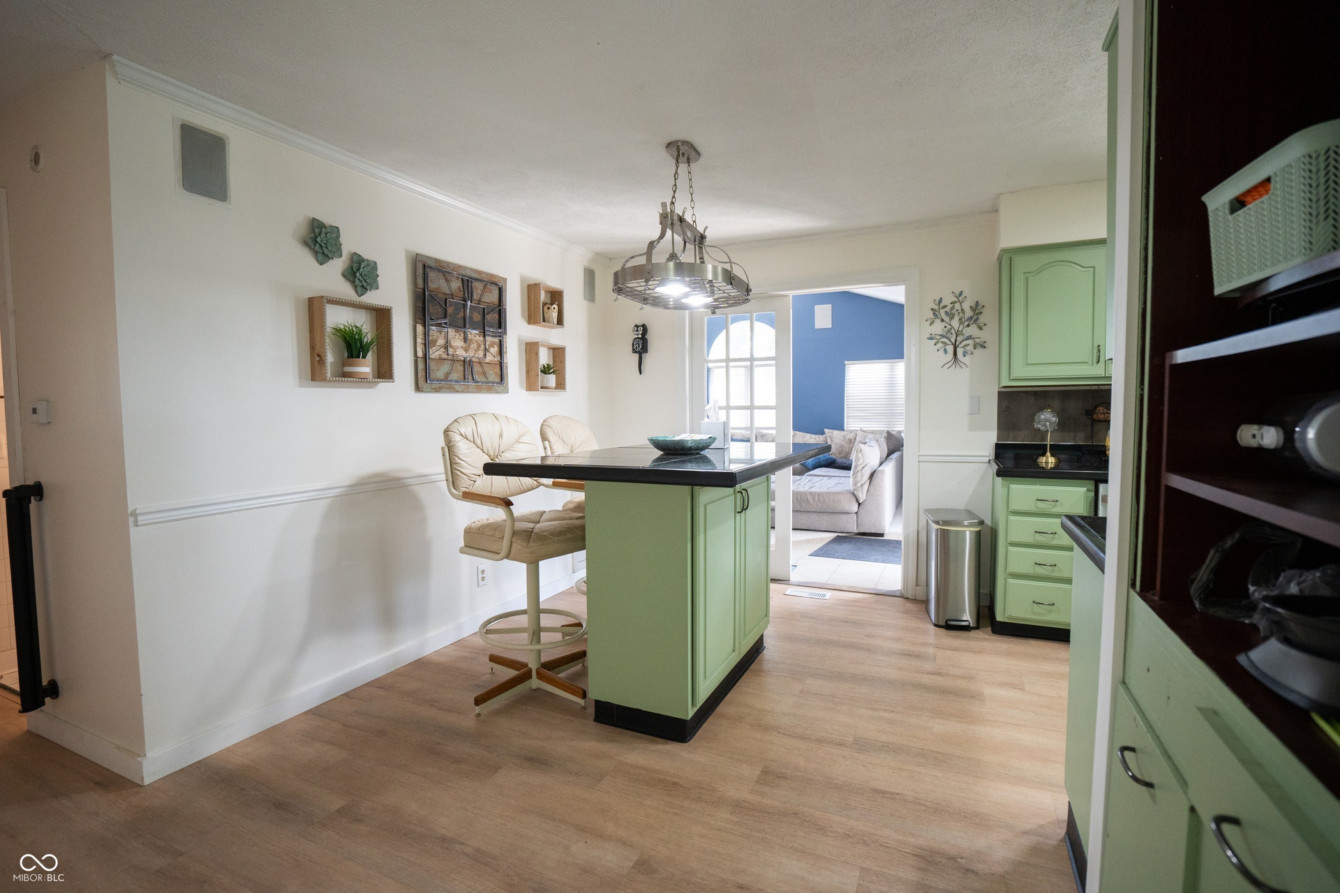 431 N 14th Avenue N, Beech Grove, IN 46107