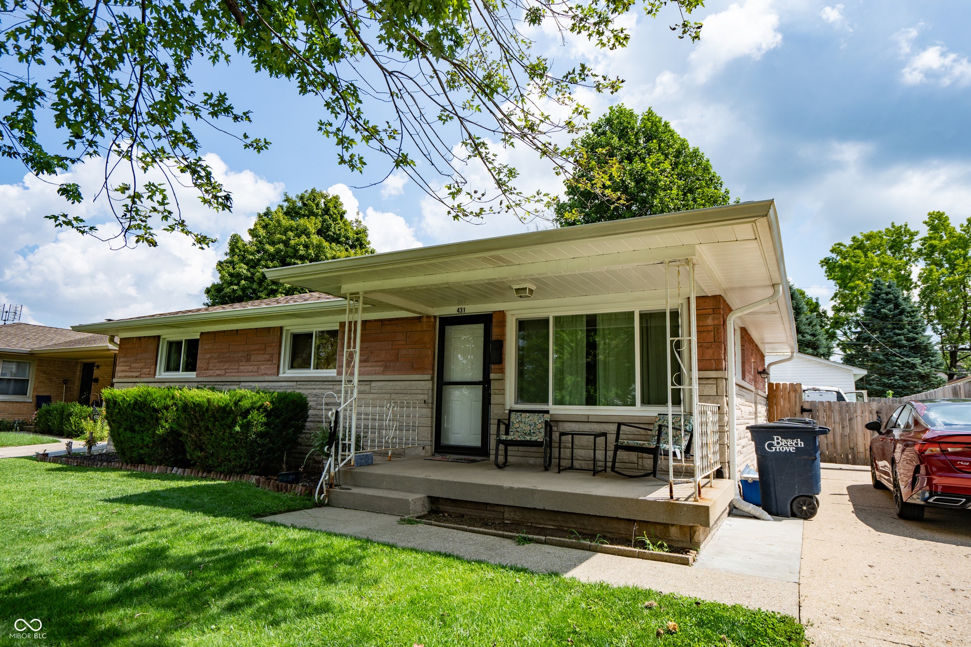 431 N 14th Avenue N, Beech Grove, IN 46107