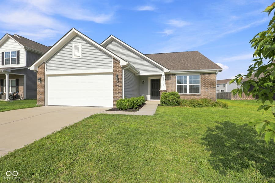 Property photo for 632 N Crystal Drive, Fortville, IN