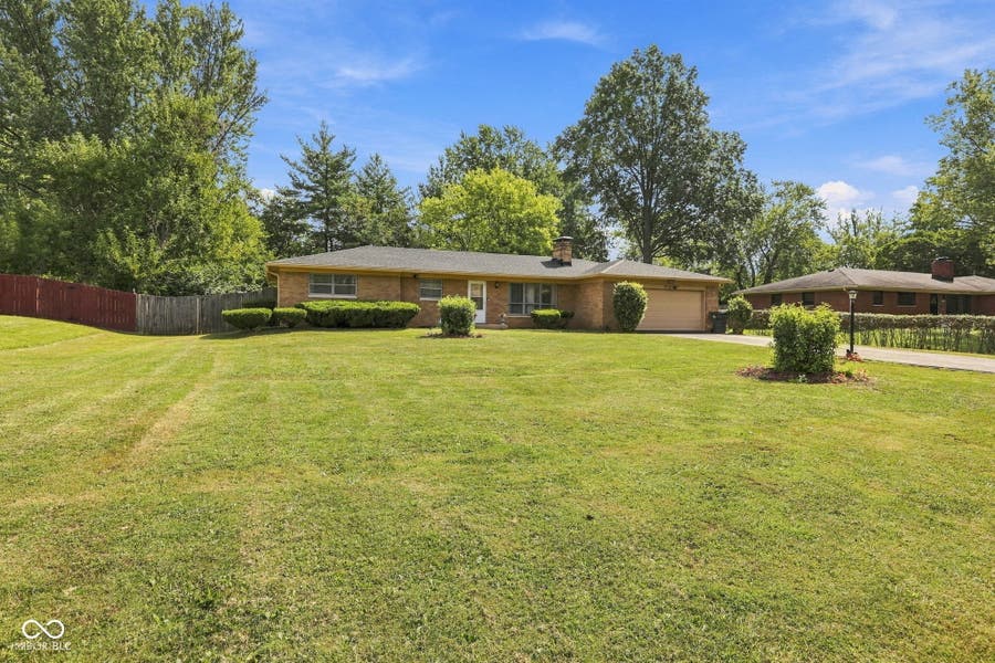 Property photo for 6125 Dorsett Place, Indianapolis, IN