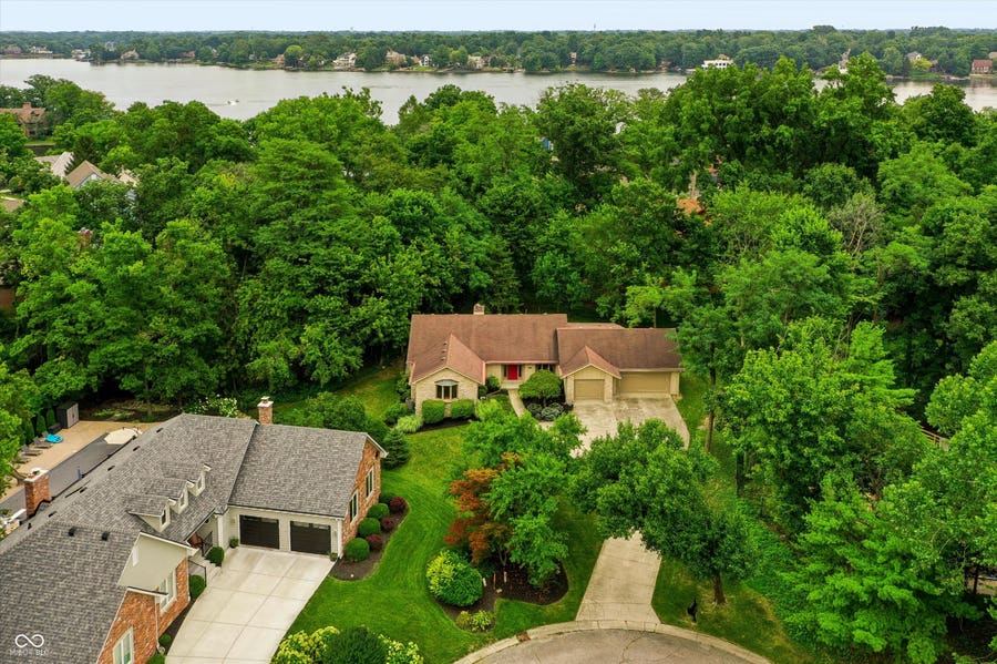 Property photo for 8537 Helmsman Circle, Indianapolis, IN