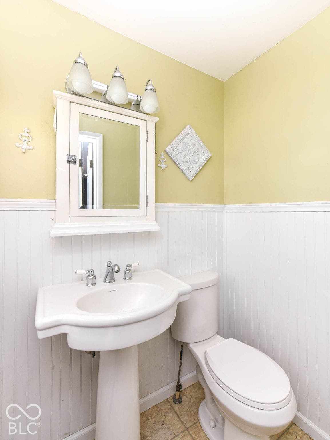 100 Delbrick Lane, Indianapolis, IN 46229 100 Delbrick Lane, Indianapolis, IN 46229