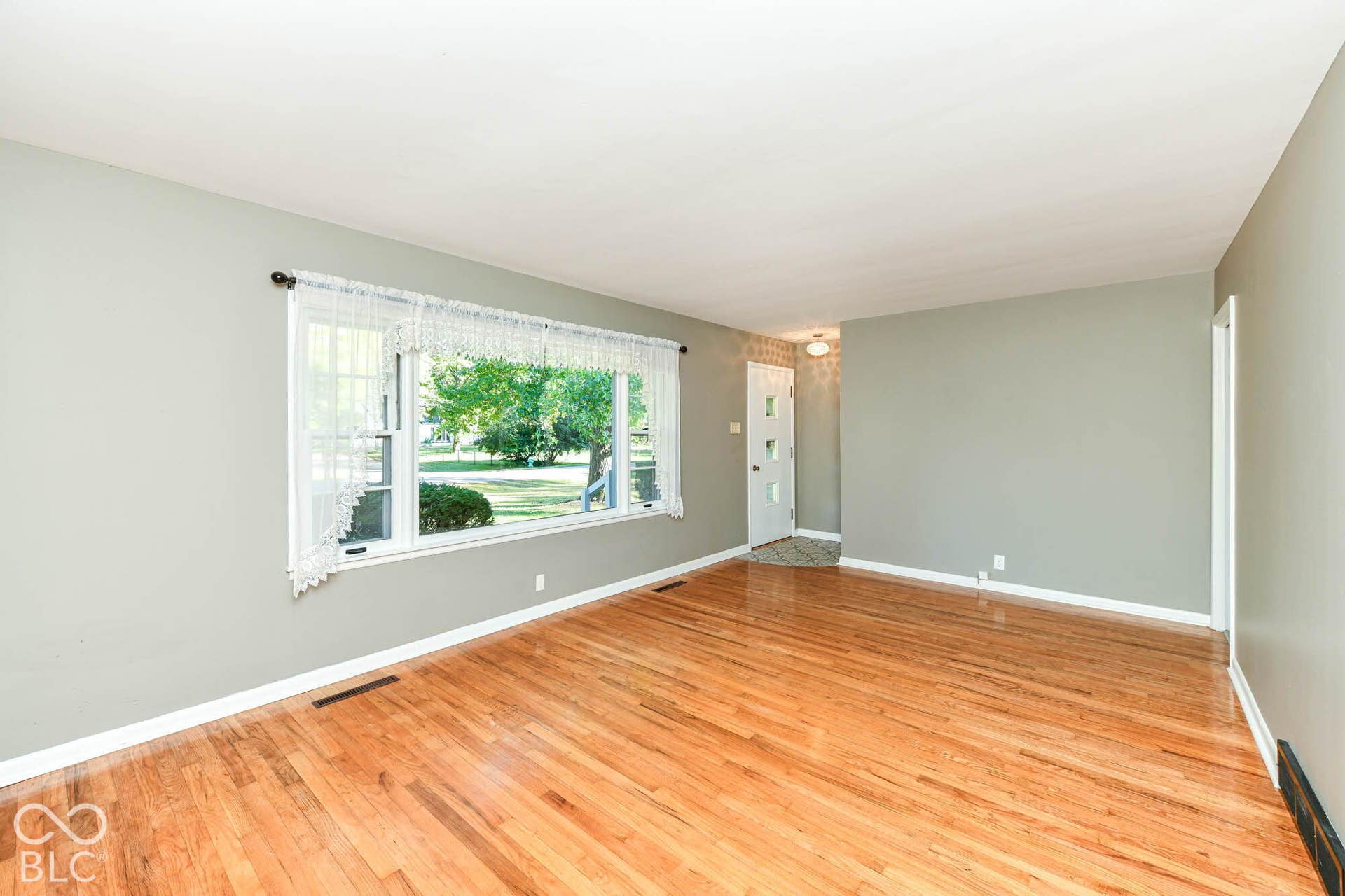 100 Delbrick Lane, Indianapolis, IN 46229 100 Delbrick Lane, Indianapolis, IN 46229