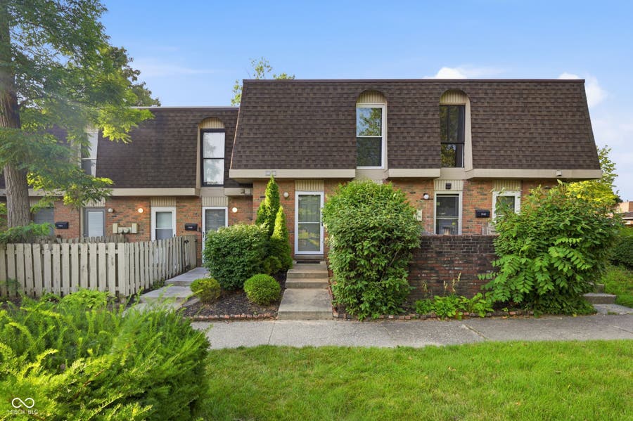Property photo for 7447 Country Brook Drive, Indianapolis, IN