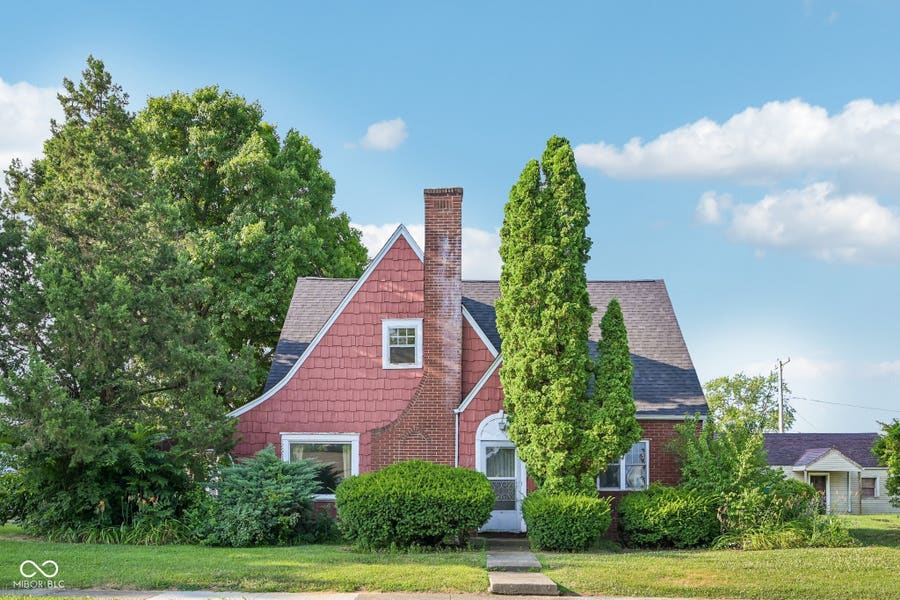 Property photo for 327 E 37th Street, Anderson, IN