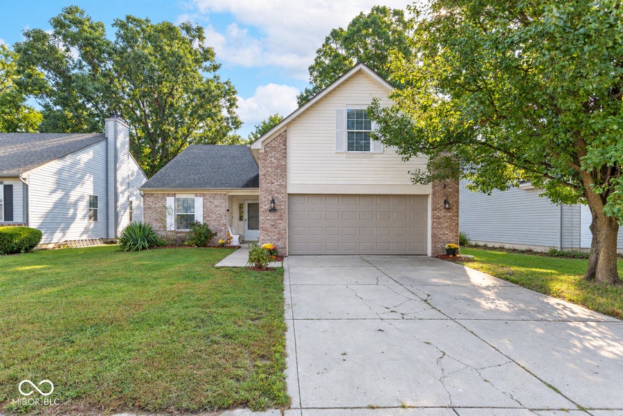 Property photo for 5805 Decatur Ridge Drive, Indianapolis, IN