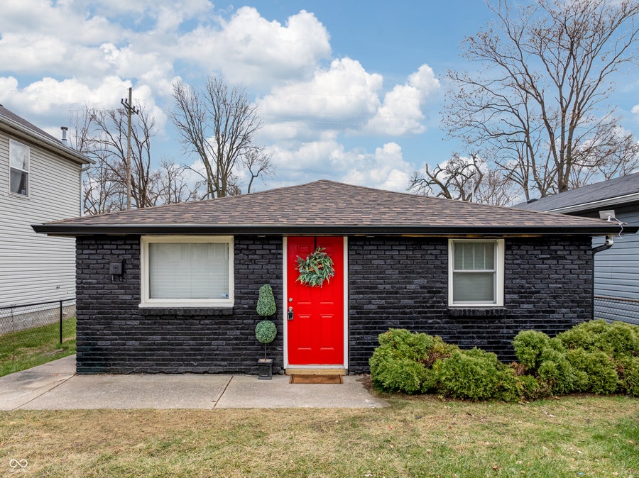 Property photo for 1037 W 30th Street, Indianapolis, IN