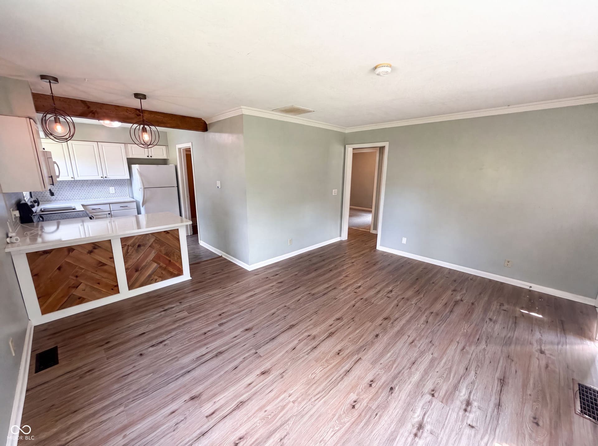 2308 E 69th Street, Indianapolis, IN 46220 2308 E 69th Street, Indianapolis, IN 46220