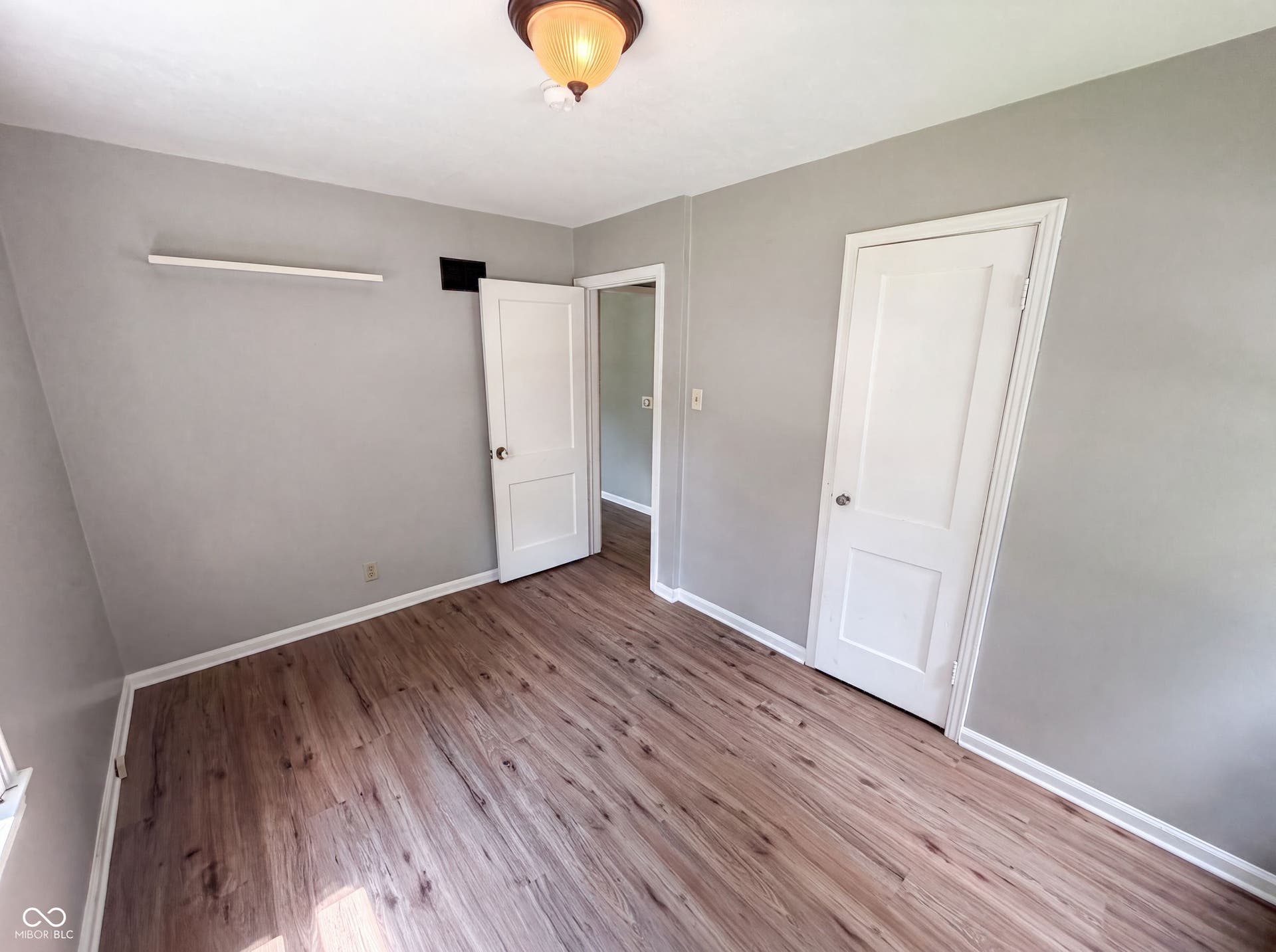 2308 E 69th Street, Indianapolis, IN 46220 2308 E 69th Street, Indianapolis, IN 46220