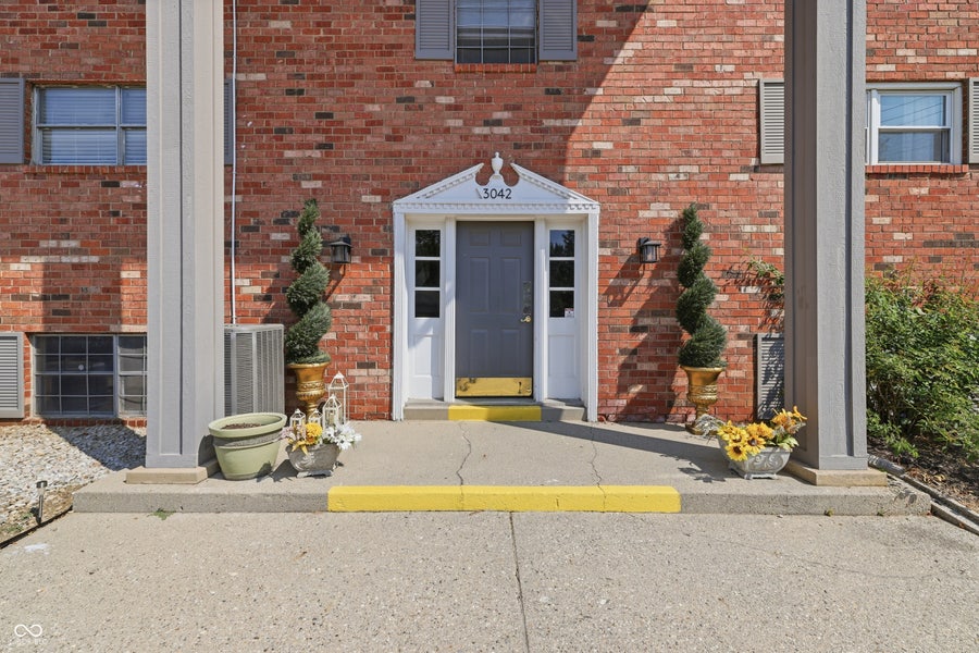 Property photo for 3042 Lake Shore Drive, Indianapolis, IN