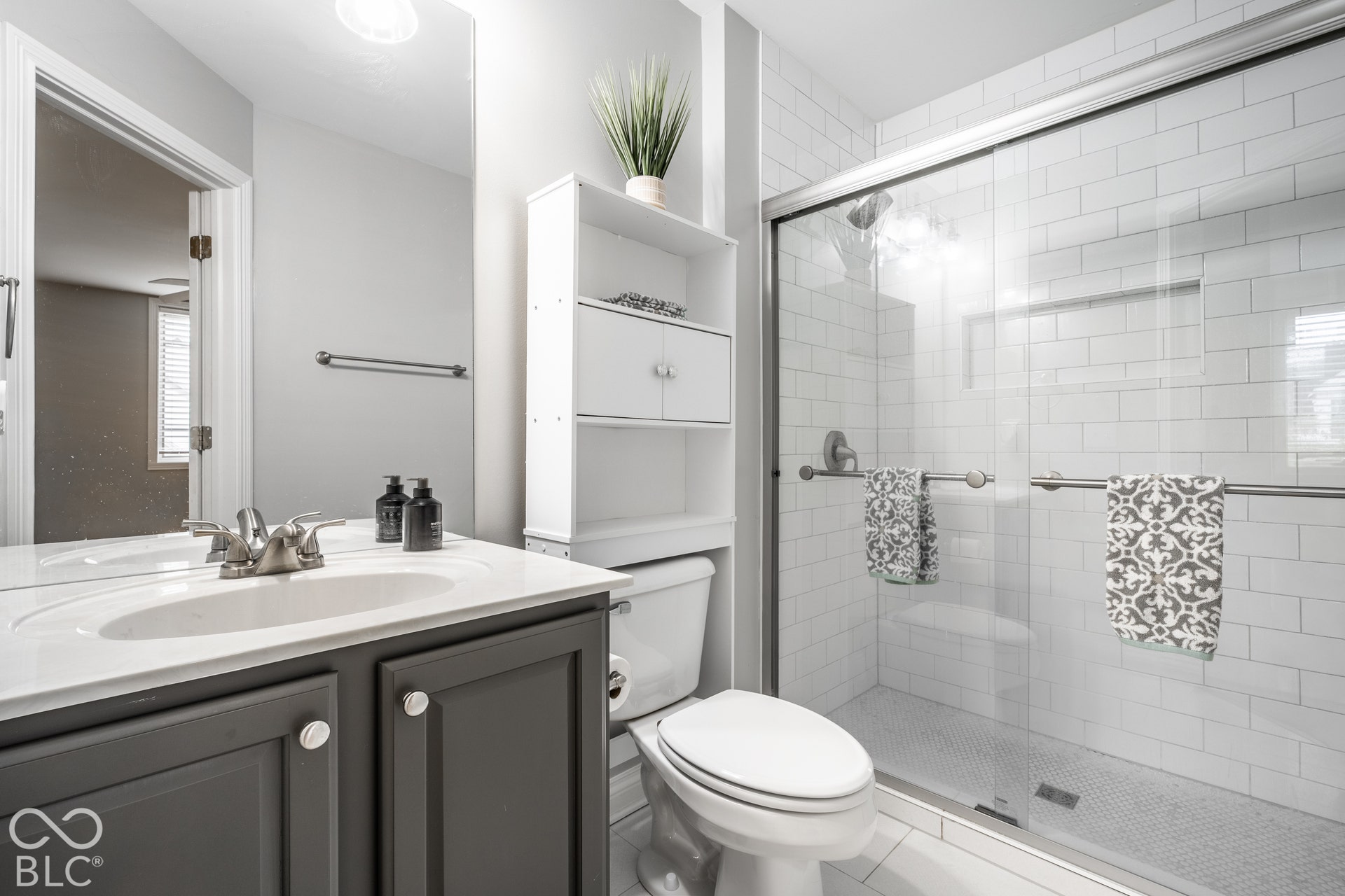 8156 Heyward Drive, Indianapolis, IN 46250