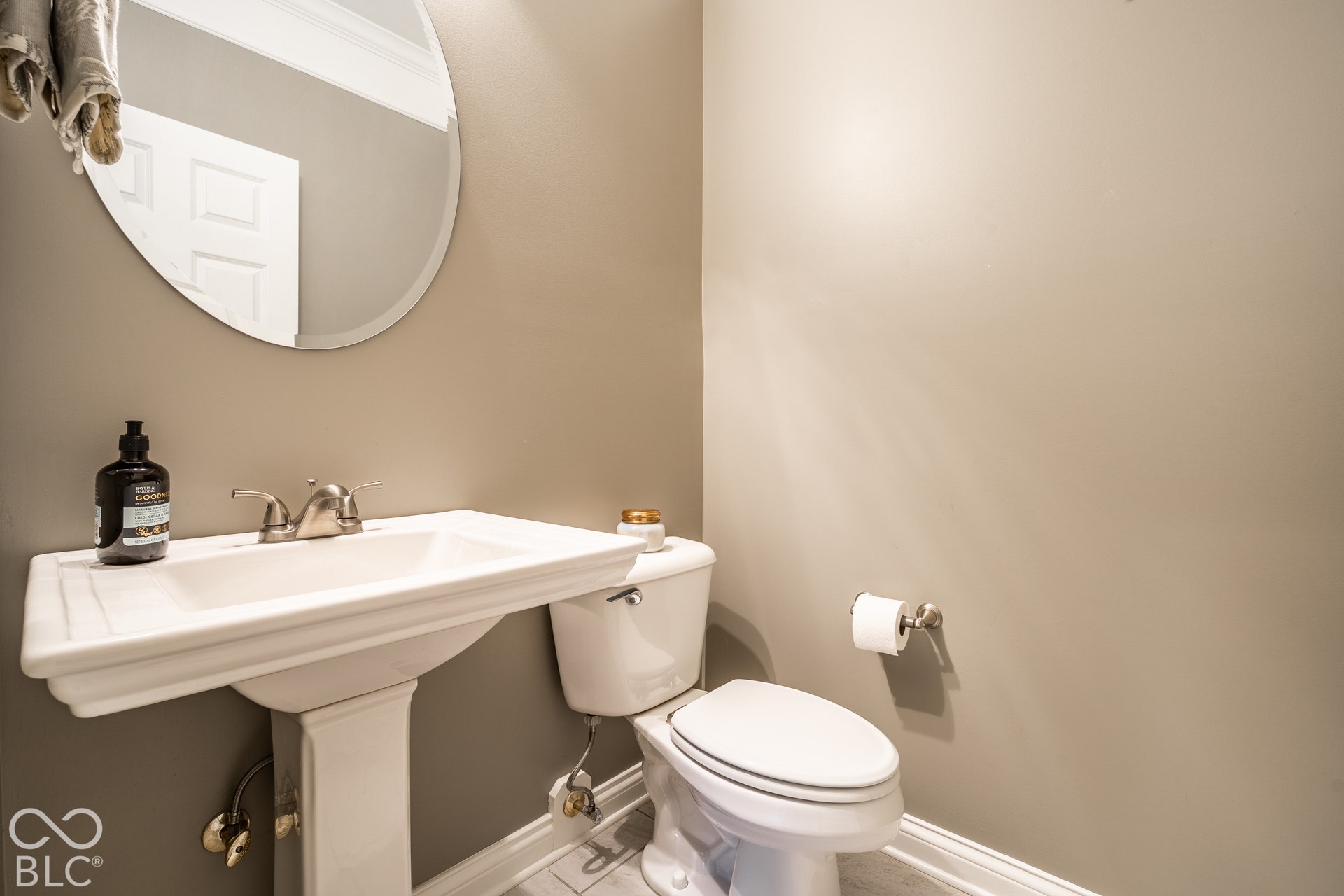 8156 Heyward Drive, Indianapolis, IN 46250
