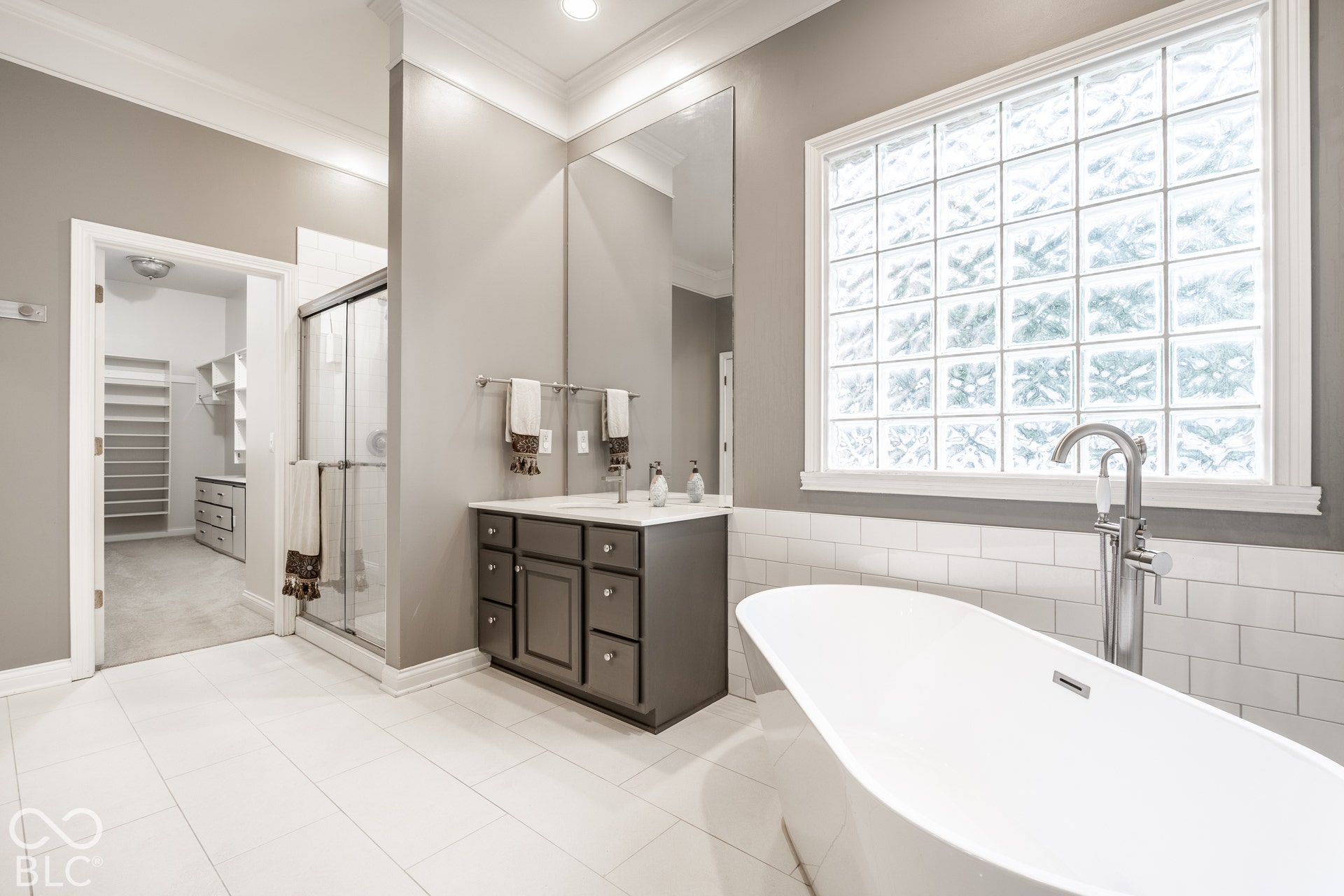 8156 Heyward Drive, Indianapolis, IN 46250