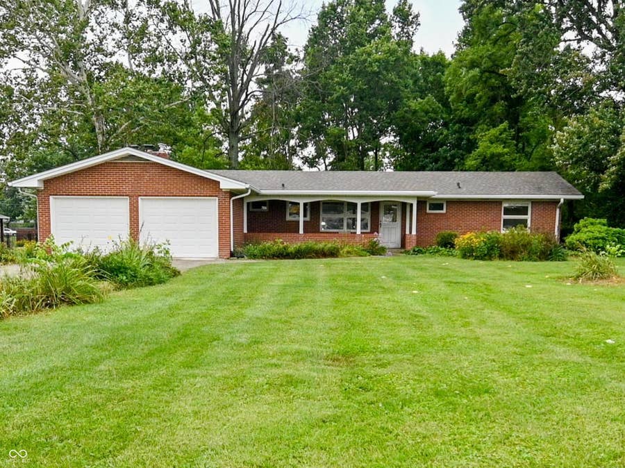 Property photo for 7543 E 71st Street, Indianapolis, IN