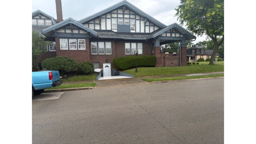 Property photo for 401 W Washington, Hartford City, IN