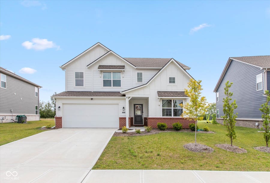 Property photo for 2867 Kramer Drive, Greenwood, IN