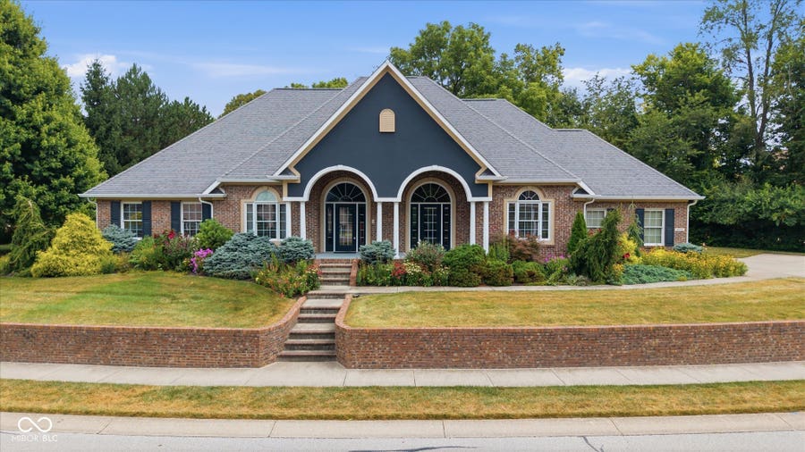 Property photo for 677 Foxboro Drive, Avon, IN