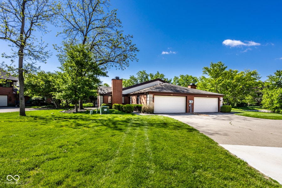 Property photo for 9350 Golden Leaf Way, Indianapolis, IN
