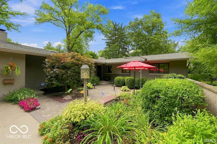 Property photo for 411 N Wildwood Lane, Muncie, IN