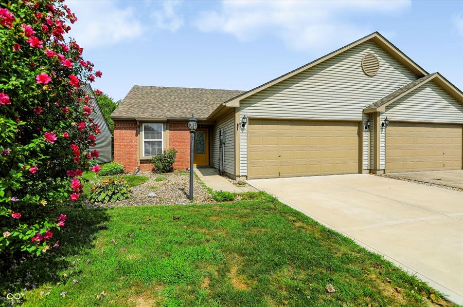 Property photo for 7246 Registry Drive, Indianapolis, IN