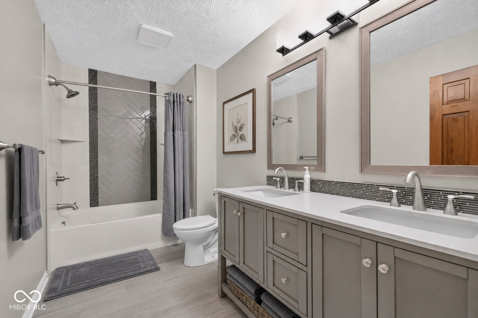 Dual vanities in the secondary bathroom!