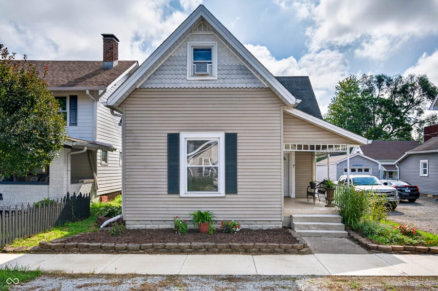 Property photo for 197 Hurricane Street, Franklin, IN