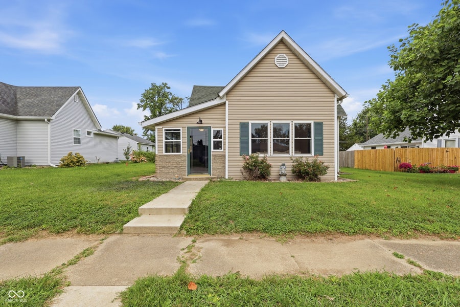 Property photo for 1019 N John Street, Lapel, IN