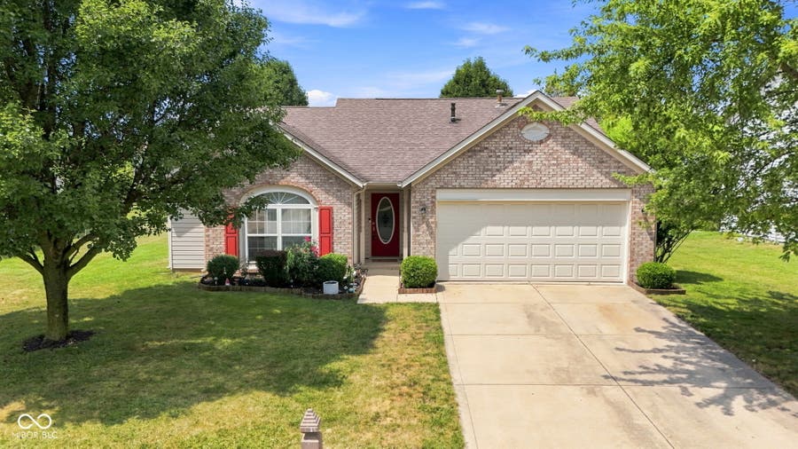 Property photo for 14058 Meadow Lake Drive, Fishers, IN