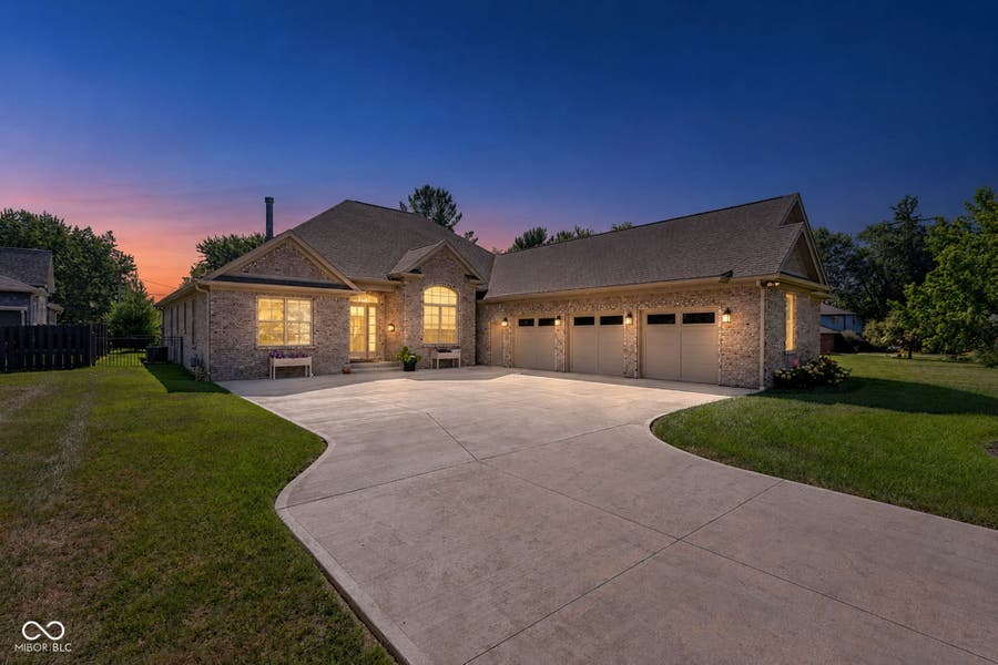 Property photo for 2309 Elmwood Drive, Lebanon, IN
