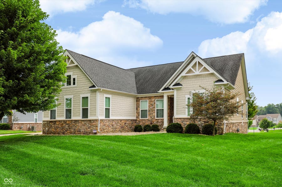 Property photo for 5103 Rangewood Drive, Noblesville, IN