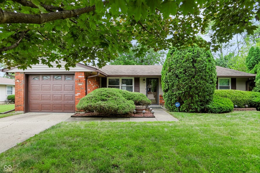Property photo for 10301 Nassau Lane, Indianapolis, IN