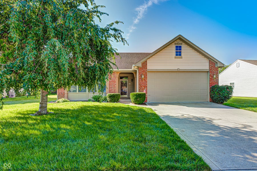 Property photo for 1045 Meriman Drive, Greenwood, IN