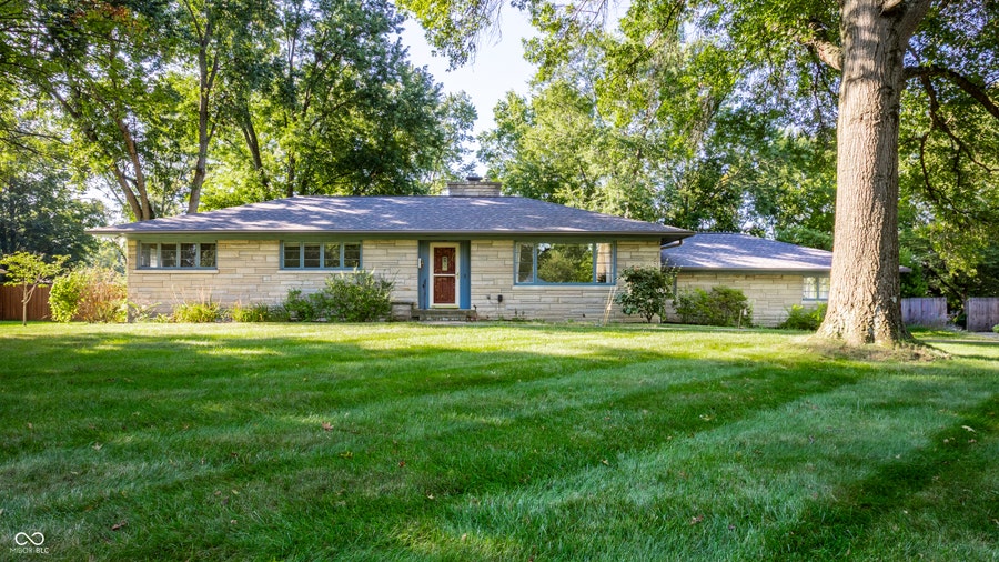 Property photo for 4921 E 69th Street, Indianapolis, IN