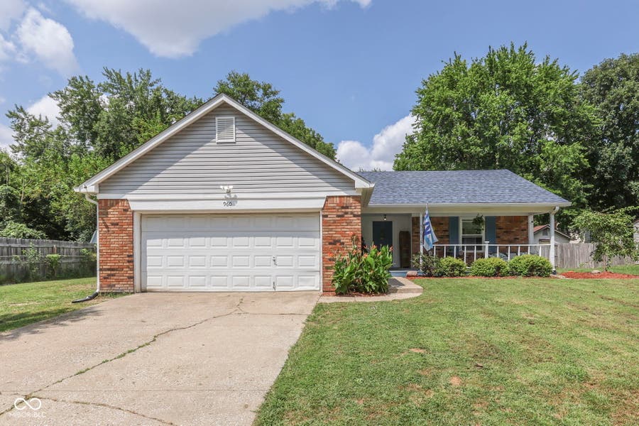 Property photo for 960 W Stop 11 Road, Indianapolis, IN
