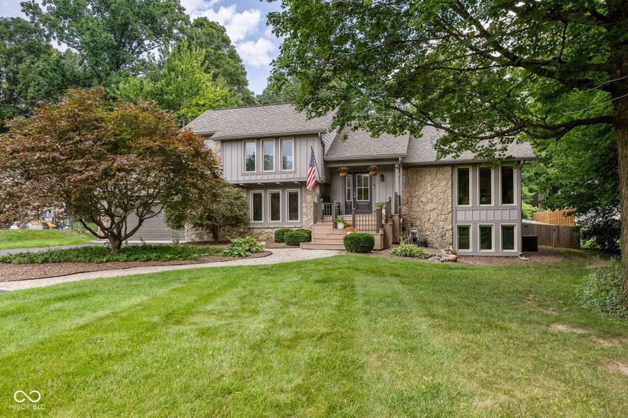 Property photo for 13687 Oak Ridge Road, Carmel, IN