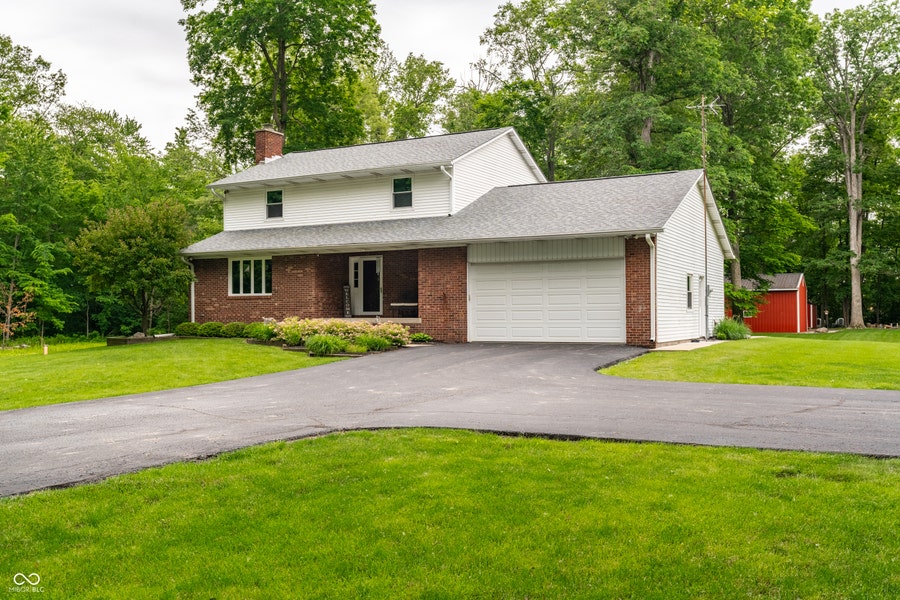 Property photo for 1653 E 300 N, Greenfield, IN