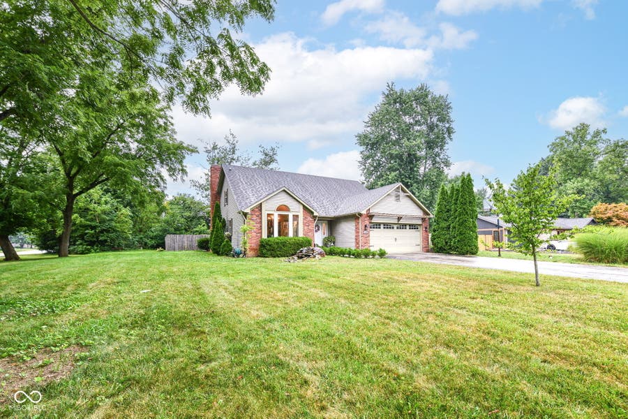 Property photo for 10388 Connaught Drive, Carmel, IN
