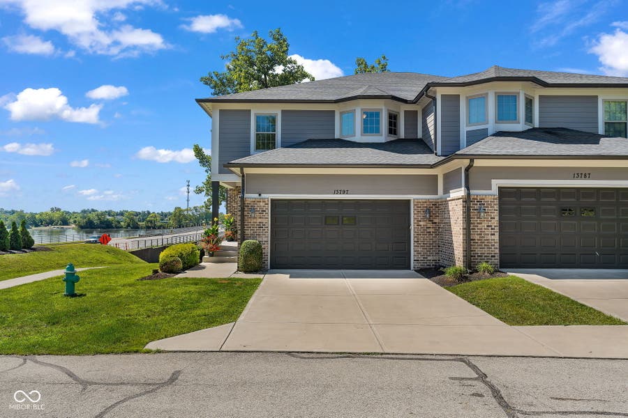 Property photo for 13797 E Southshore Drive, Fishers, IN