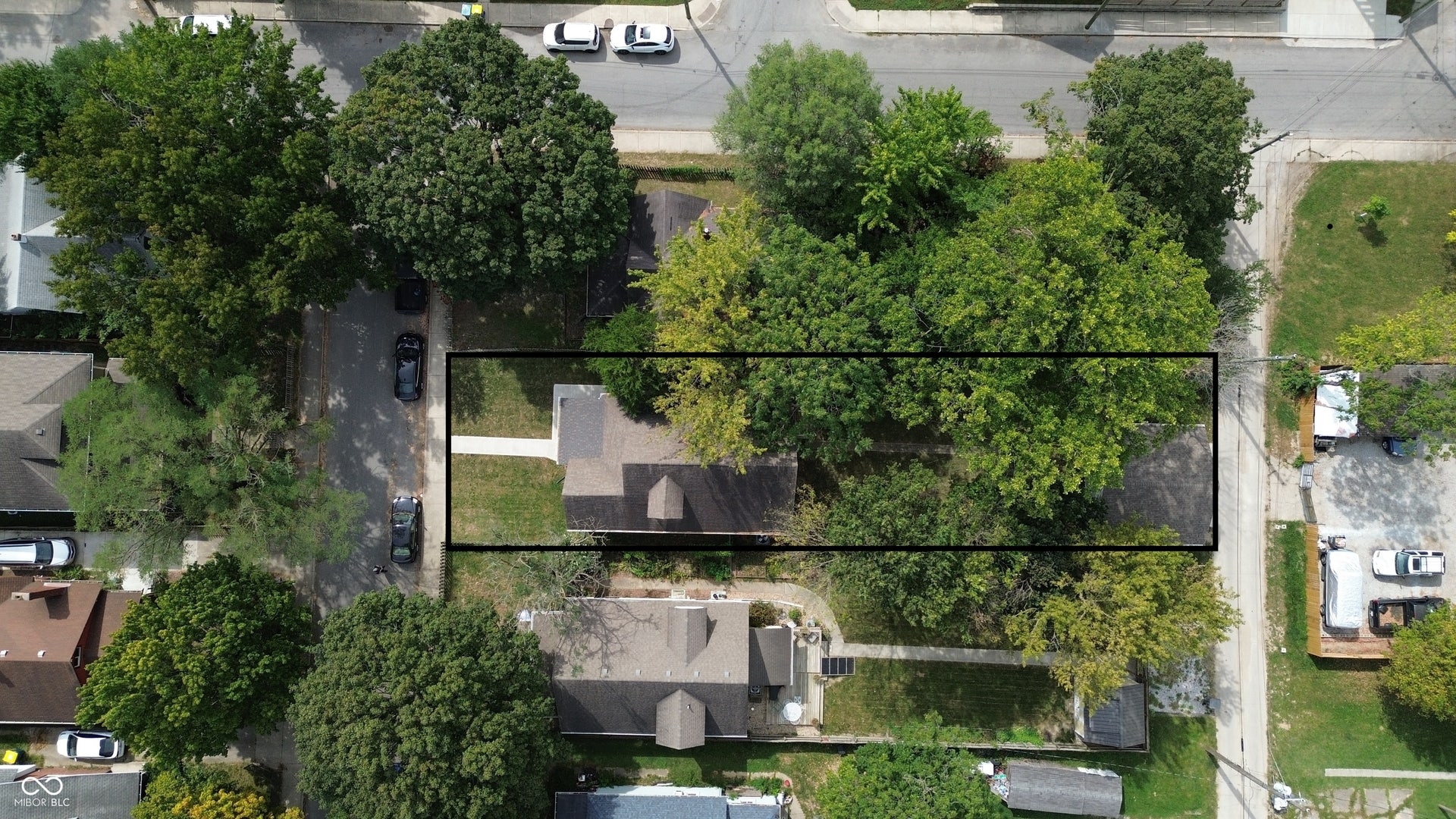806 N Tacoma Avenue, Indianapolis, IN 46201